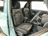 【運転席・助手席】内装ルームクリーニング済みです。しっかり綺麗にしていますので、是非、お確かめください。車に自信があるからこそ、是非一度ご来店頂き内外装も見てもらえると幸いです。