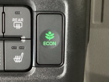 ★ECONスイッチ★ エコドライブを加速しよう!スイッチをONにすると、運転の仕方によるロスを抑え込み燃費をよくするようクルマが頑張ります(*^ー^*)燃費向上にチャレンジ♪