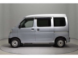 当店は全車『ロングラン保証』付!(1年間、距離無制限 HV車はHV保証付) 別途延長保証もご用意しております♪ ぜひ現車を確認にご来店ください