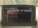 Bluetoothに接続することで、スマートフォンに入っている音楽アプリを車内で楽しめたり、通話が出来ます♪