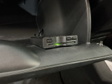 いまや快適なカーライフに欠かせないETCが付いています。