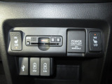 運転席&助手席シートヒーターが付いてます。寒い冬でもスイッチONで座面をあたたかくして、ドライブをさらに快適にしてくれます。
