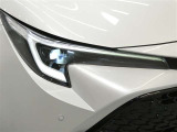 LEDヘッドランプ。消費電力も少なく寿命も長いのがLEDの特徴。HIDのような点灯のタイムラグもなくパッと明るくなるのも特徴です。