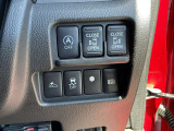 運転席回りのスイッチ類です。