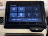 ディスプレイオーディオを装備。スマホとクルマをつなぐことで、これまでのナビに加えて、いろんなサービスが楽しめます。