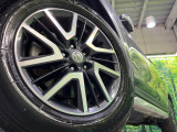 弊社では、全車『修復歴なし』のお車のみ取り扱っております。専任バイヤーによる厳選した仕入れの後、入庫後の車両チェックを行い、ネクステージが認定した高品質な中古車をご提供しております。