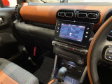 ◆LIBERALAは、輸入車選びの新たなスタイルを提案するインポート・セレクト・ブランドです。オーナー様となる方がクルマから直接感じる感性を第一にした、最良の一台との出会いをコーディネートいたします。