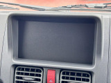 [オーディオレス]こちらのお車はオーディオレスなので、ナビゲーションを入れるも良し!お好きなメーカーのオーディオデッキを入れるも良し!豊富なディーラーオプションからお選び下さいね♪