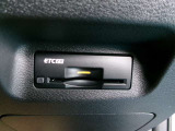 高速料金所をノンストップで決済通過出来るETC装備