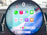 ●Apple Car Play:スマホとの有線接続で、ナビ・オーディオ再生などスマホのアプリ機能が画面でも使える便利機能です!