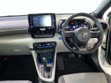 この車で色んな場所へドライブに出かけてみませんか。