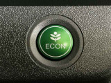★ECONスイッチ★ エコドライブを加速しよう!スイッチをONにすると、運転の仕方によるロスを抑え込み燃費をよくするようクルマが頑張ります(*^ー^*)燃費向上にチャレンジ♪