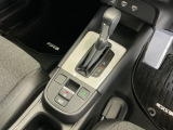 発進時から滑らかに加速する無段階変速のCVTはストップ&ゴーの多い街の中も快適です