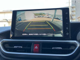 バックガイドモニターで、後方を確認しながら安心して駐車することができます。運転初心者も熟練者も必須の機能ですよ!