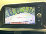【バックカメラ】駐車時に後方がリアルタイム映像で確認できます。大型商業施設や立体駐車場での駐車時や、夜間のバック時に大活躍!運転スキルに関わらず、今や必須となった装備のひとつです!