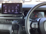 【eコンスイッチ】低燃費運転をサポートするECONモード。スイッチをONすると、エンジンやトランスミッション、A/Cなどを協調制御し、燃費の向上に貢献。エコドライブの効果を高めます。
