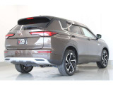 アウトランダー PHEV 2.4 M 4WD 