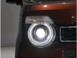 ヘッドライトはLEDなので自分からはもちろん、相手からも視認しやすくなっています。