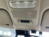 SOSコール 走行中の緊急時(病気や事故、あおり運転など)にボタンひとつでオペレーターに接続!救急や警察への連絡をサポートいたします。※使用にはお申し込みが必要です、詳しくはスタッフまで