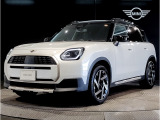 ☆MINI クロスオーバー・カントリーマン専門店☆!クロスオーバー・カントリーマンを買うなら箕面店です!!クロスオーバー・カントリーマンをご検討頂く際は一度箕面店にご相談下さい!