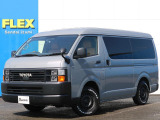 Renoca CoastLines 角目フェイスが入庫いたしました! ボディカラーはセメントグレー! ベース車両はハイエースワゴン「GL」! ガソリン4WDで10人乗りの車両となっております♪