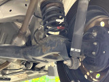お車を安心してお乗りいただく為には、足回りの定期点検が欠かせません。サービスサポート(有償保証)では無料点検もご提供しており、安心のカーライフをお過ごしいただけるサポート体制が整っています。