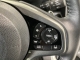 【アダプティブ・クルーズ・コントロール】予め設定した車速内でクルマが自動的に加減速。 前走車との適切な車間距離を維持しながら追従走行し、高速道路でのドライバーの疲労を軽減してくれる嬉しい機能付♪