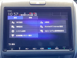 ドライブの必需品。見やすい・使いやすいHonda純正のメモリーナビを搭載しています。