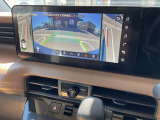 運転席からは見えづらいタイヤ付近をナビで確認する事ができます!