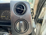 気になるお車がありましたら右の電話番号から直接お店にお問い合わせください。支払方法から車両情報、状態までなんでもご説明させて頂きます。スタッフ一同ご連絡お待ちしております。