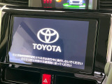【純正ナビ】人気の純正ナビを装備しております。ナビの使いやすさはもちろん、オーディオ機能も充実!キャンプや旅行はもちろん、通勤や買い物など普段のドライブも楽しくなるはず♪