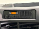 天候・交通情報収集の必需品。AM・FMラジオ付き。