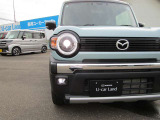 LEDの緻密な制御で、対向車に眩しくないハイビーム走行を実現。