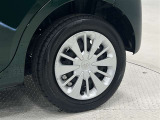 タイヤサイズは165/65R14!ホイールカバーにキズあり。残り溝は5ミリ程度です!