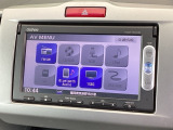ナビ機能だけでなく、ワンセグ、Bluetooth、DVDとCD再生などのオーディオ機能がついています!