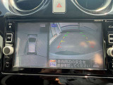 アラウンドビューモニターが付いているので、駐車時等に便利です。
