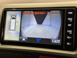 【フロントカメラ】運転席に座った状態で死角になりやすいクルマの前の様子まで確認でき安全ですね♪