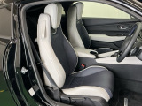 当車両は、次のお客様に気持ちよくお乗りいただくため、専門スタッフによる【徹底シートクリーニング】を施工済みです!