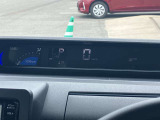 見やすいスピードメーターです。