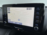 純正ナビを装備。タッチパネル式で使いやすく、お出かけもラクラクです。