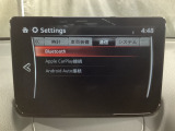 Apple Carplay・Android Auto対応!マツダ コネクト(コマンダーコントロール)でスマートフォンを操作して、通話、音楽を聴いたり、マップで目的地を調べることができます。
