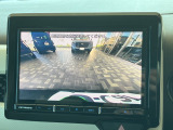 画質もキレイなバックモニター!車庫入れが苦手な方も運転が好きになるはず♪