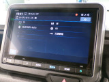 Bluetooth、AM、FM、スマートフォン接続ができます。