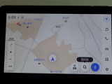 ディスプレイオーディオを装備。スマホとクルマをつなぐことで、これまでのナビに加えて、いろんなサービスが楽しめます