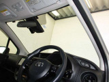 見通しのよいすっきりとした視界で、誰でも運転しやすいです。運転のしやすさは疲れにくさにも繋がりますよ♪