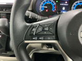 【ステアリングスイッチ】運転中に前方から目線をそらすことなくオーディオ等の操作が可能な便利機能!安心&快適なドライブを演出してくれます。