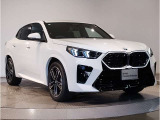 BMWのダイナミック且つエモーショナルなスタイルを印象付けるキャラクターライン(プレスライン)眺めているだけで溜め息の出る美しさです☆