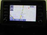 ディスプレイオーディオを装備。スマホとクルマをつなぐことで、これまでのナビに加えて、いろんなサービスが楽しめます。