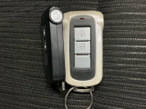 スマートキーです!ドアの施錠・解錠・エンジンの始動がスムーズで大変便利です!