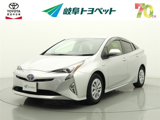 プリウス 1.8 S セーフティ プラス 